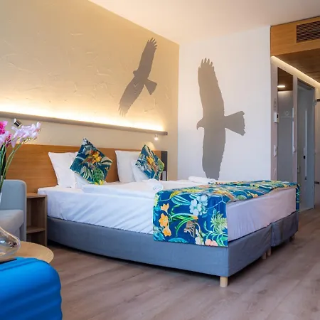 Pangea Hotel 4*