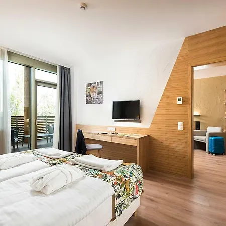 Otel Pangea 4*